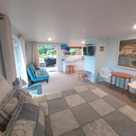 Pohutukawa Cottage Рассел Екстер'єр фото